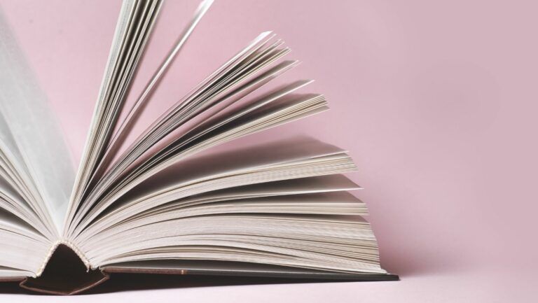 What is a Literature Review in a Research Paper